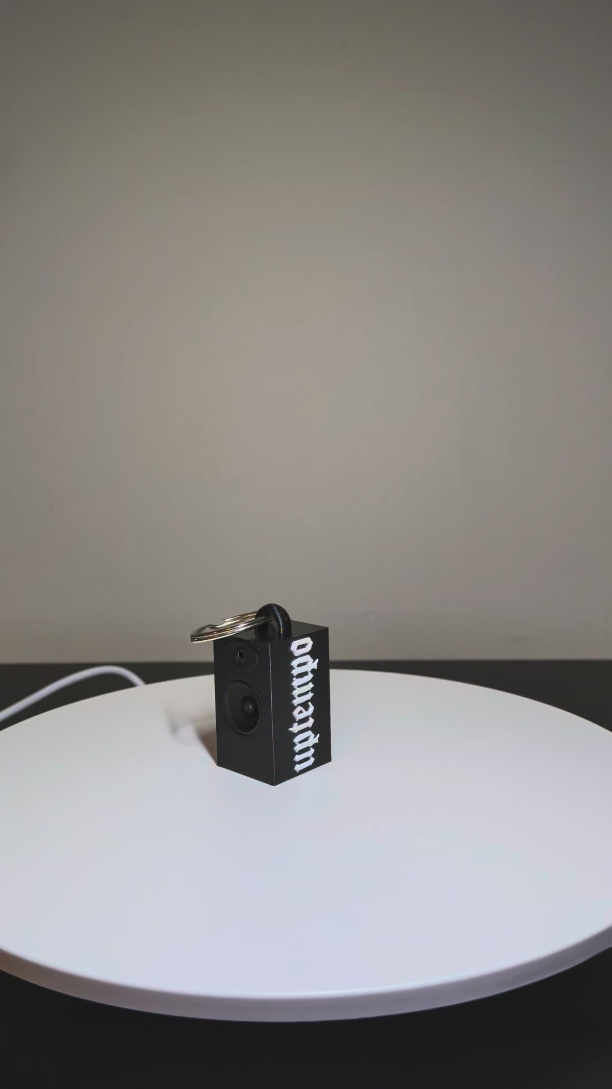 Llavero Altavoz Uptempo 220 BPM